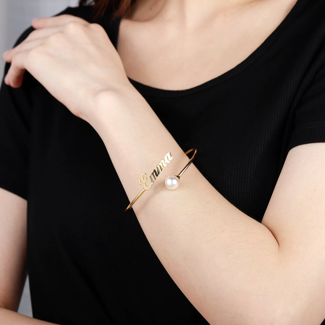 Aurora Pearl Cuff