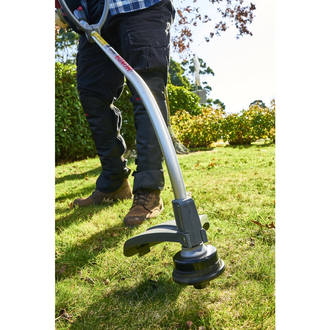 Honda UMS425 Petrol Whipper Snipper